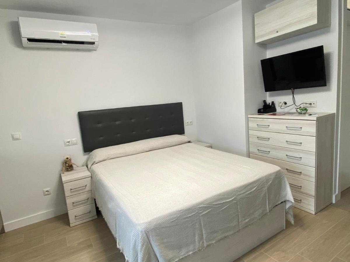בנאלמדנה Apartamentos Naciones Playa, Los Molinillos מראה חיצוני תמונה
